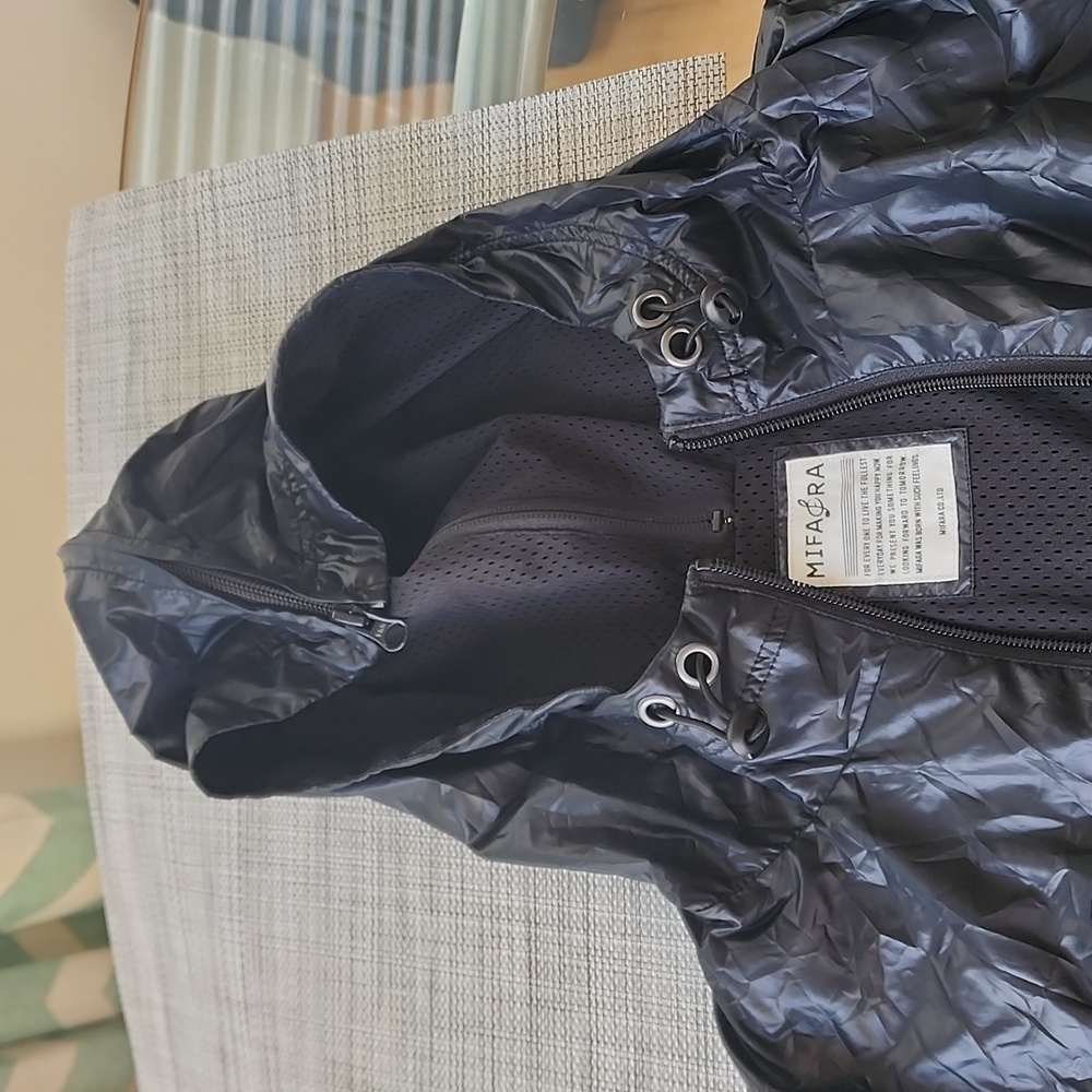 Light jacket - Picture 3 of 4